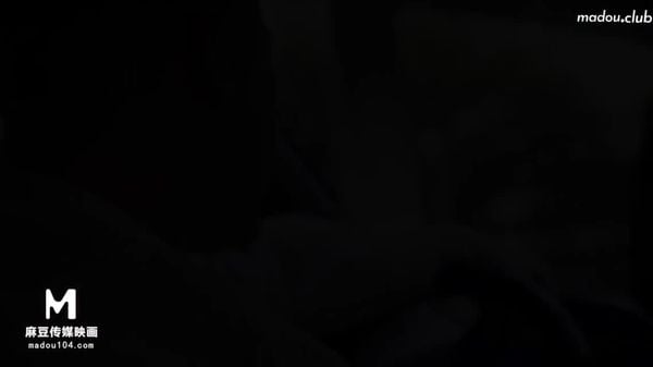 MD0205 出租车司机的恶趣味 迷奸凌辱无辜女学生