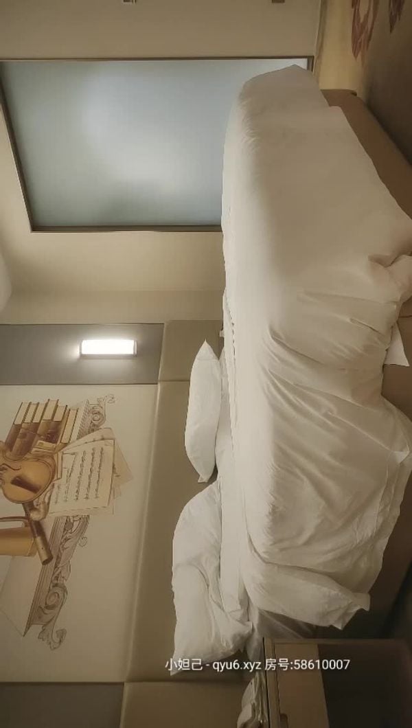 文轩&追梦人新人小伙上场清秀文静小姐姐身姿曼妙美乳翘臀