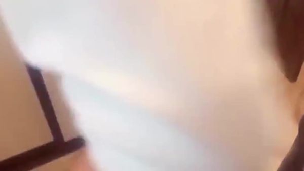 办公室强干女员工，精液射了一脸  麻友国产自拍推荐