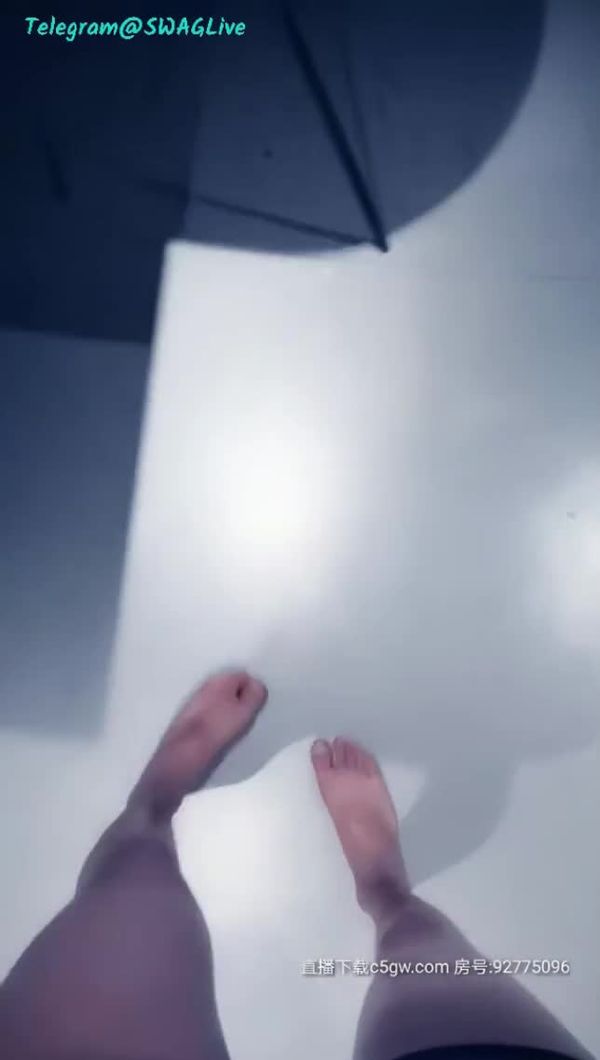 ai高清2k修复9总全国黄先生代班包臀裙妹子，骑身上调情镜头前扣逼口交抱起来操