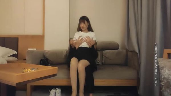 ThZu_Cc小陈头星选03_15妹子的逼夹太紧很快就射了