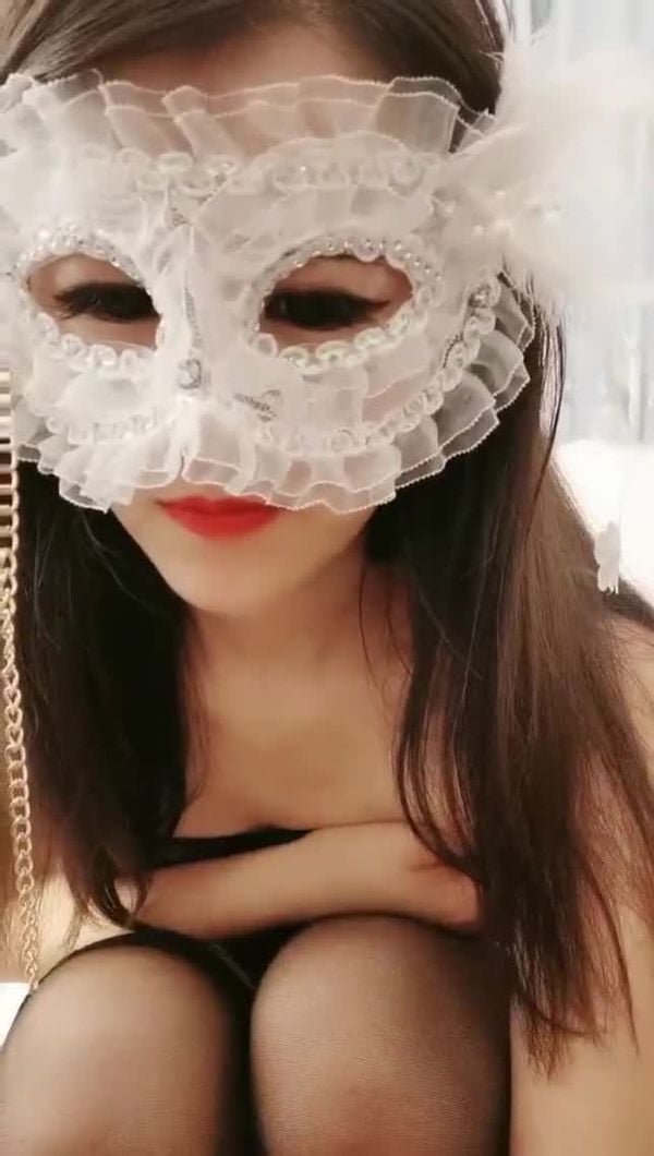 来日方长的小野猫 20210601