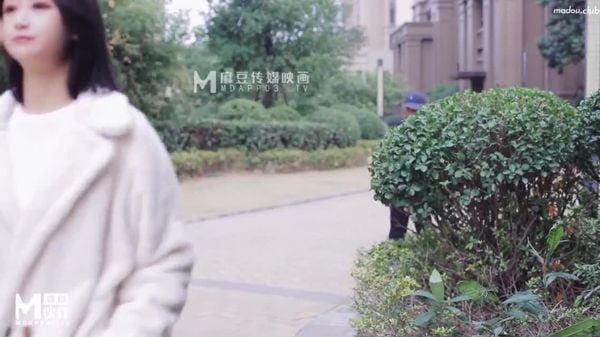 sh012-合租的陌生人